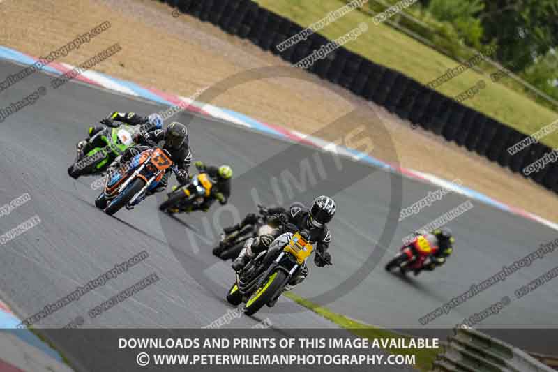 enduro digital images;event digital images;eventdigitalimages;mallory park;mallory park photographs;mallory park trackday;mallory park trackday photographs;no limits trackdays;peter wileman photography;racing digital images;trackday digital images;trackday photos